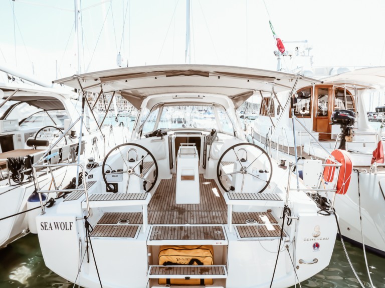 Yacht charter Punta Ala - Bénéteau Oceanis 38.1 on SamBoat
