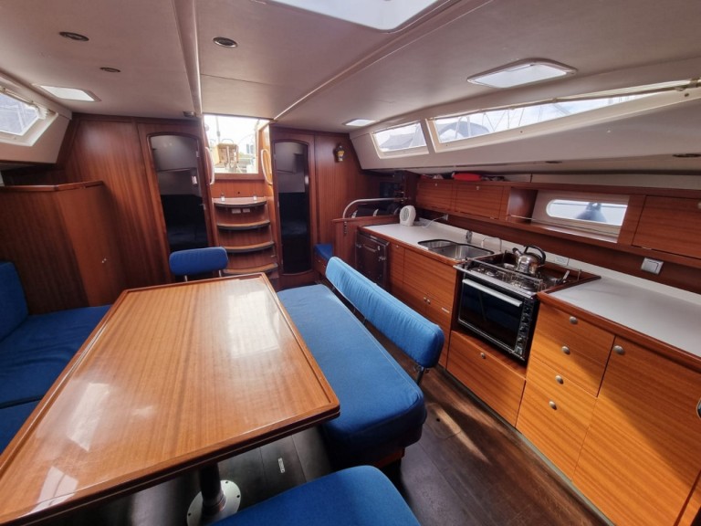 Sailboat hire in Stockholm - Delphia Delphia 47