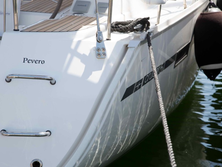 Charter a Bavaria Cruiser 51 in Portisco on Samboat