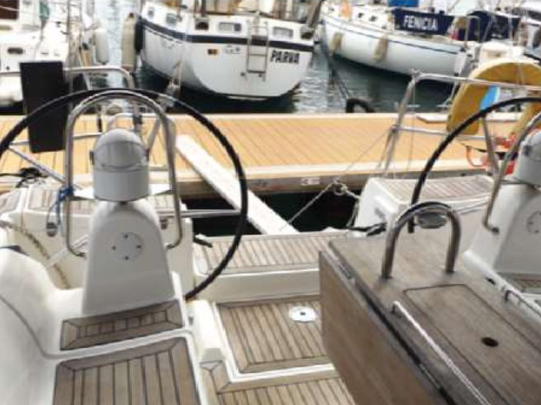 Sailboat hire in Kalkara - Dufour Dufour 455 Grand Large
