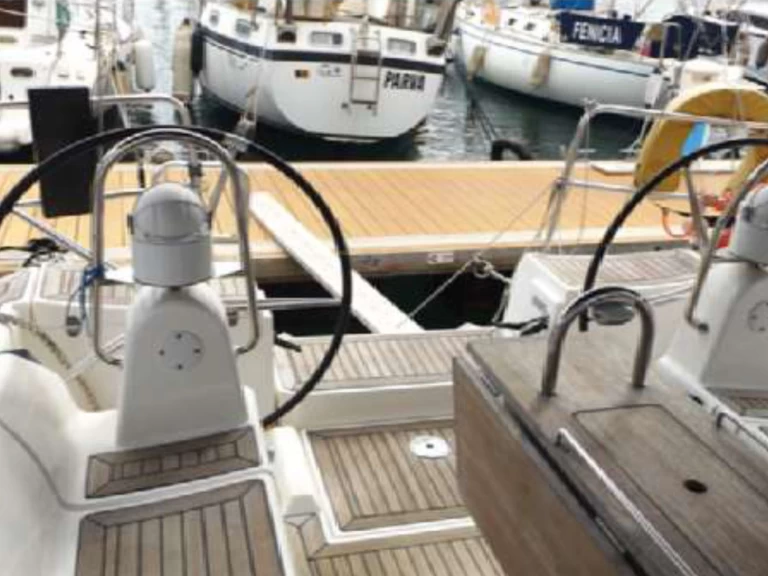 Sailboat hire in Kalkara - Dufour Dufour 455 Grand Large