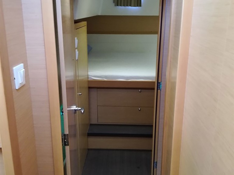 Catamaran hire in Gouvia - Lagoon Lagoon 39