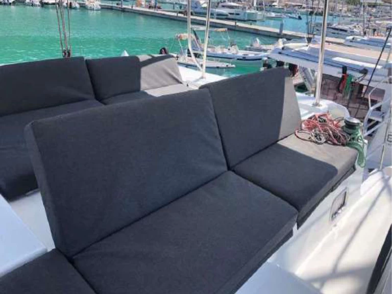 Hire Catamaran with or without skipper Lagoon Capo d'Orlando