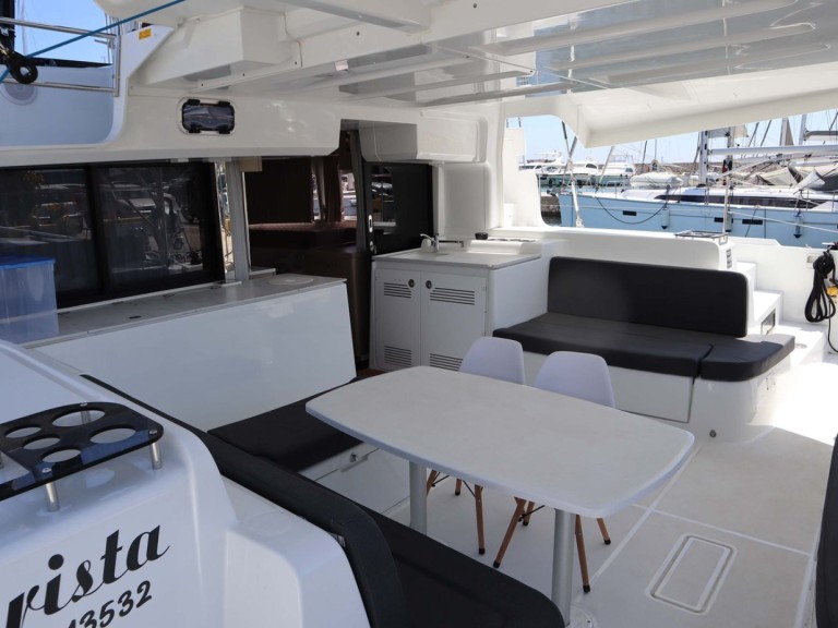 Hire Catamaran with or without skipper Lagoon Alimos