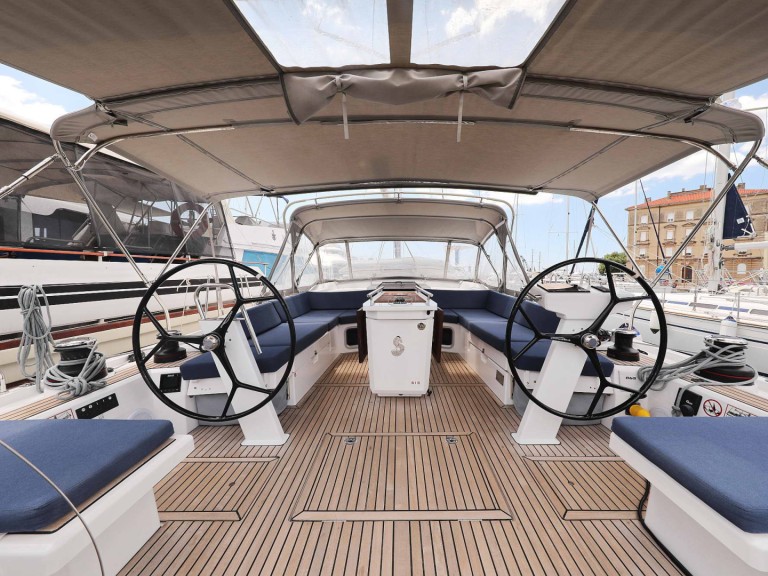 Yacht hire Zadar cheap Oceanis 51.1