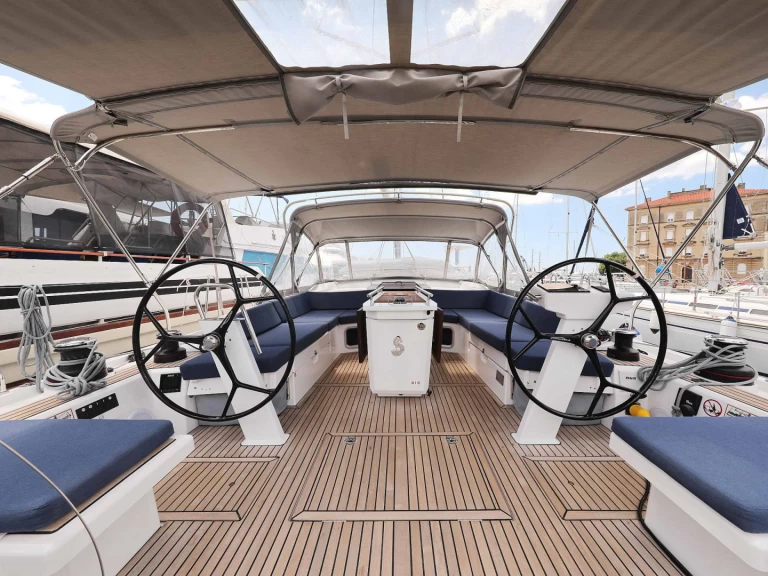 Yacht hire Zadar cheap Oceanis 51.1