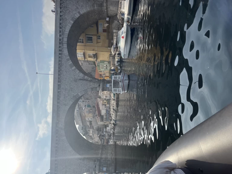 Motorboat hire in Marseille - Blu and blu italy 620 confort