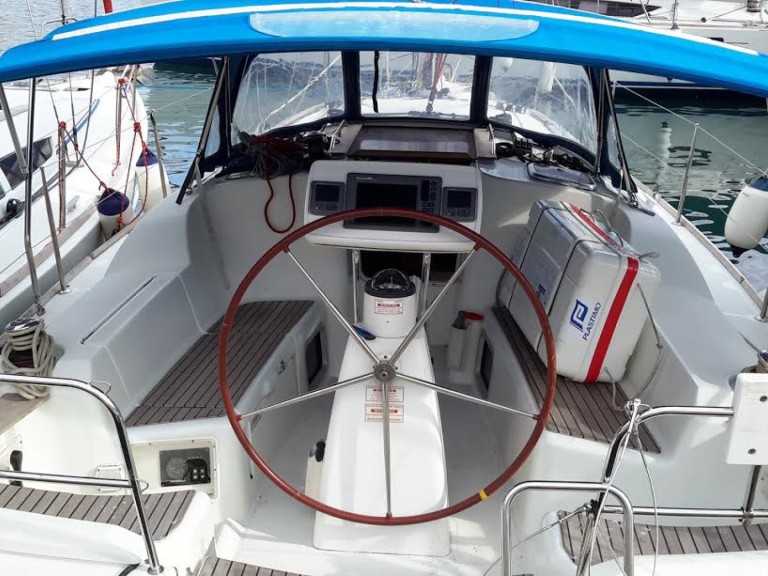 Jeanneau Sun Odyssey 36i charter bareboat or skippered in  Alimos