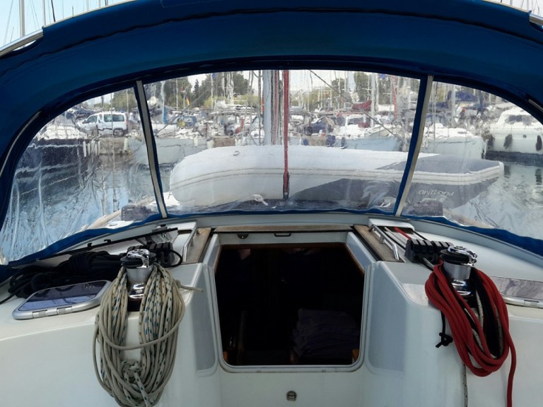 Hire Sailboat with or without skipper Jeanneau Alimos
