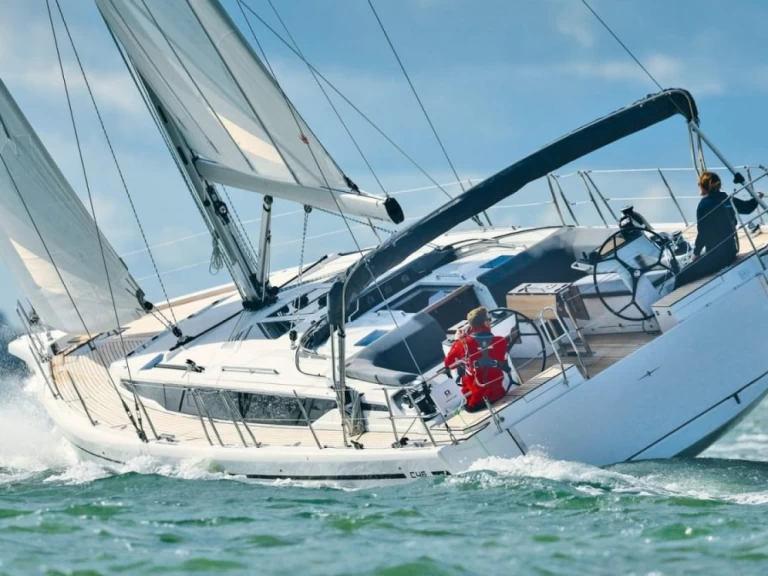 Sailboat hire in Punat - Bavaria Bavaria C46