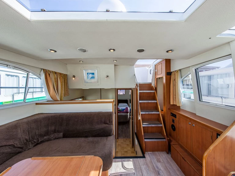 Yacht hire Bram cheap Cruiser Premium XL 4 pers