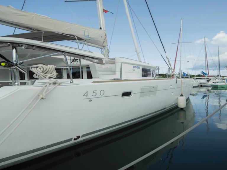 Yacht charter Havelock Island - Lagoon Lagoon 450 on SamBoat