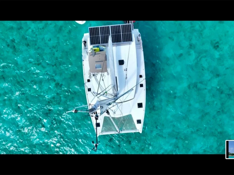 Catamaran hire in Jolly Harbour - Fountaine Pajot Lucia 40