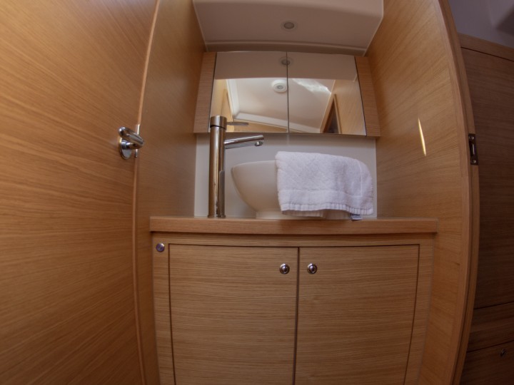 Charter a X-Yachts X-Yacht 4-3 in Rogoznica on Samboat