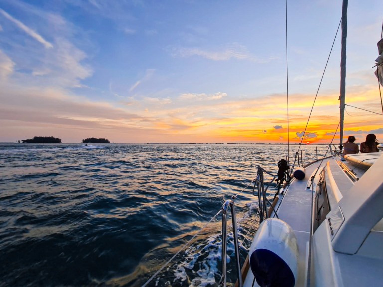 Yacht hire Ao Po cheap Oceanis 45