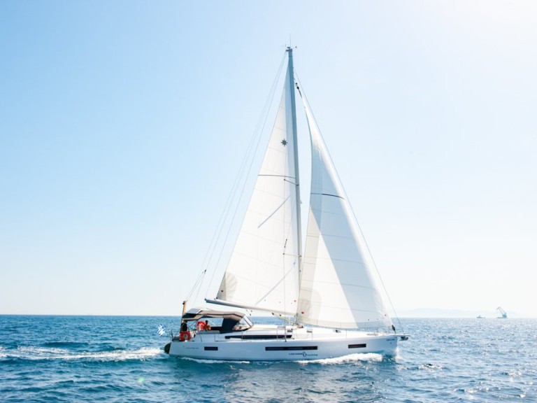 Hire a Jeanneau Sun Odyssey 490 Alimos