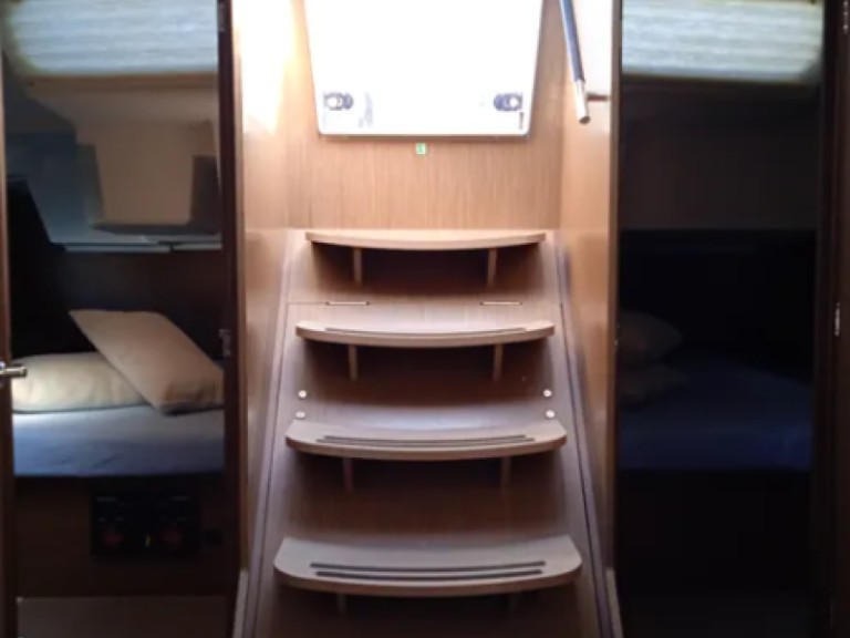 Yacht hire Lefkáda cheap Oceanis 46.1