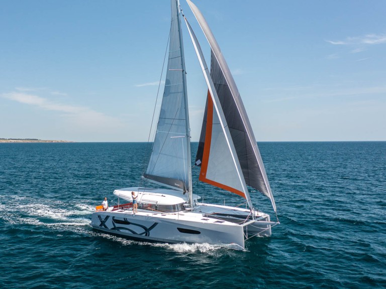 Catamaran to hire Le Marin at the best price