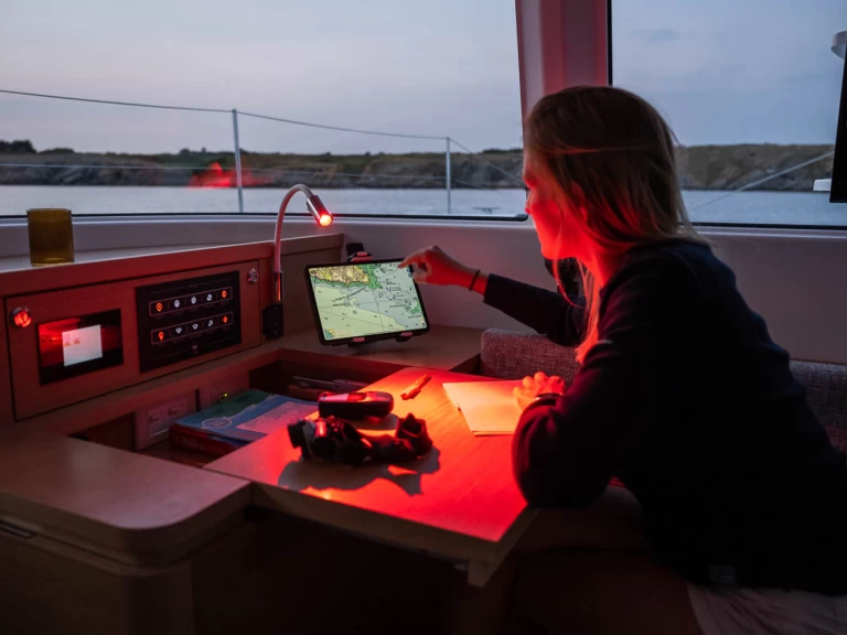 Hire Catamaran Bénéteau with a boat licence