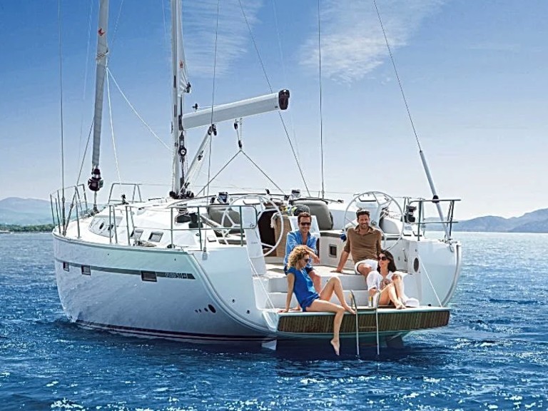 Sailboat hire in Fethiye - Bavaria Cruiser 46
