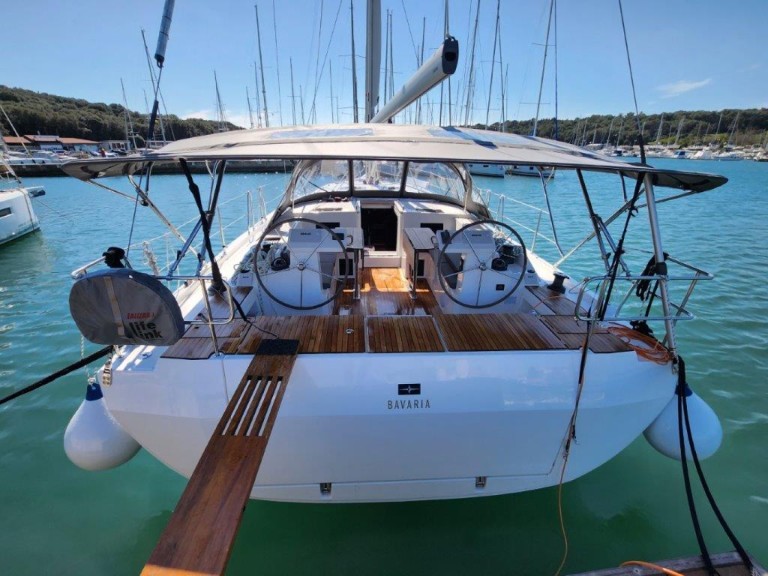 Hire a Bavaria Bavaria C45 Primošten