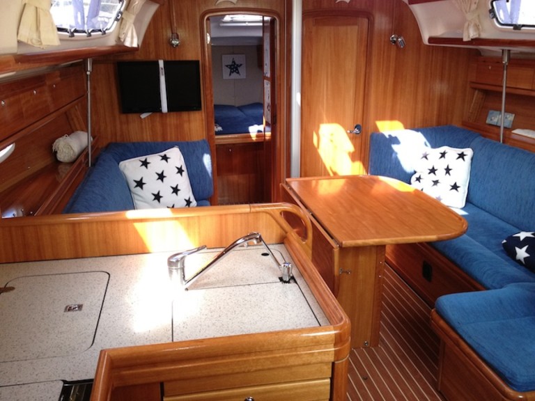 Hire Sailboat with or without skipper Bavaria Saltsjö-duvnäs