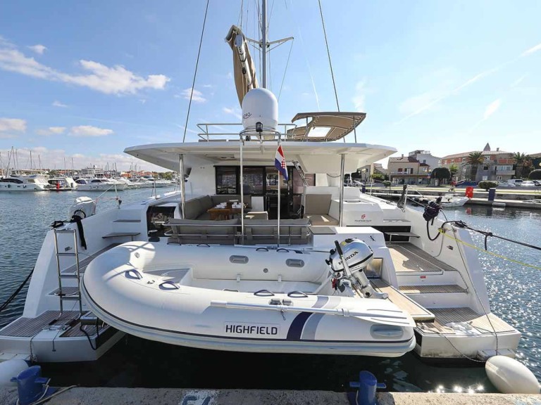 Hire Catamaran with or without skipper Fountaine Pajot Biograd na Moru