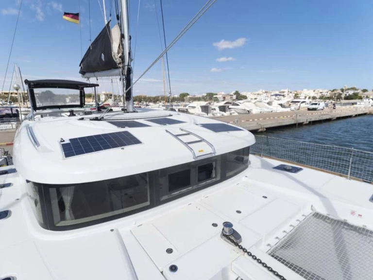 Catamaran to hire Saint George's at the best price