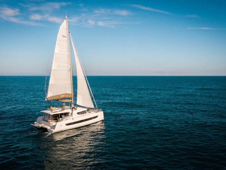 Catamaran hire in Komolac - Bali Bali 4.6