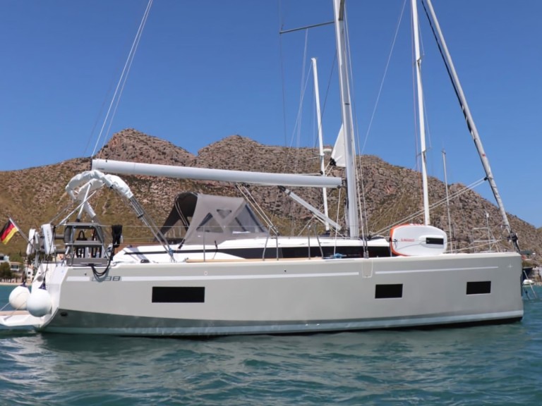 Sailboat to hire Palma de Mallorca at the best price
