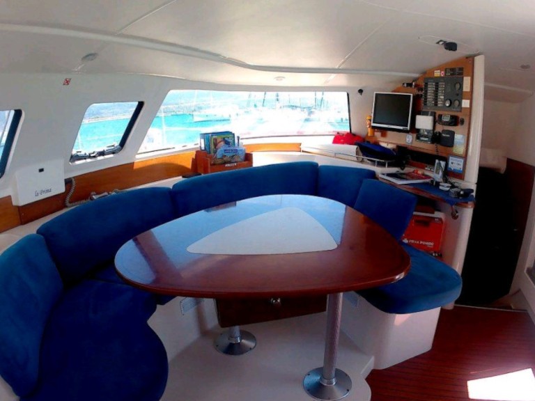 Catamaran hire in Primošten - Fountaine Pajot Lavezzi 40