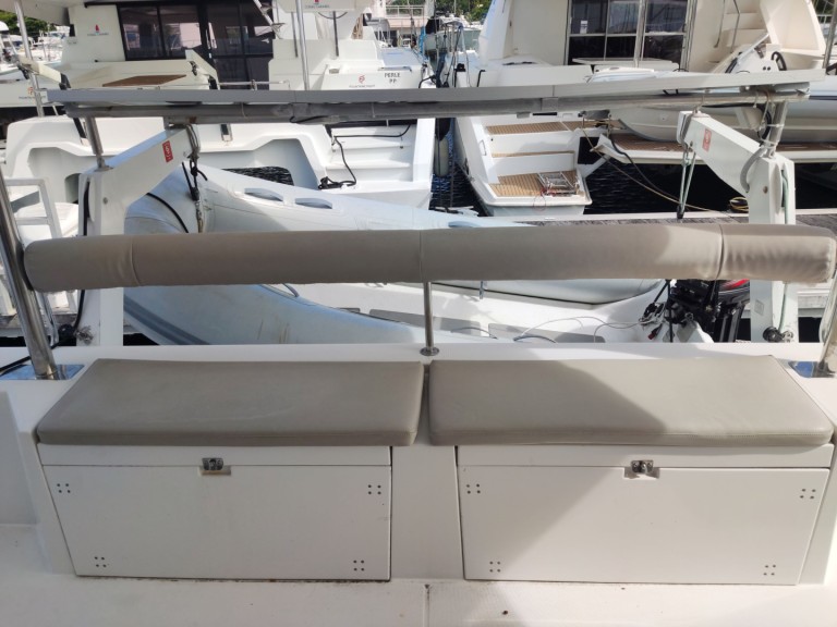Catamaran hire in Le Marin - Nautitech Nautitech 46 Fly