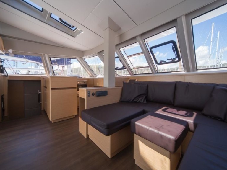 Yacht hire Le Marin cheap Nautitech 46 Fly