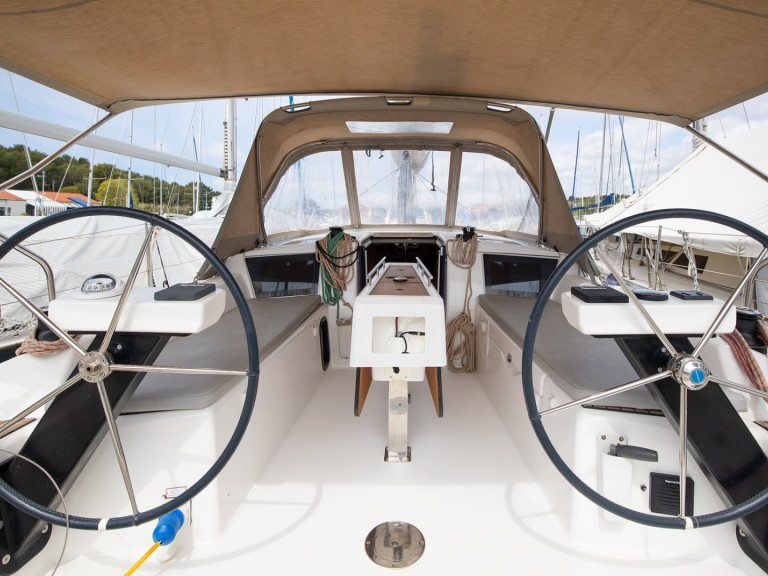 Dufour Dufour 360 Grand Large charter bareboat or skippered in  Pomer