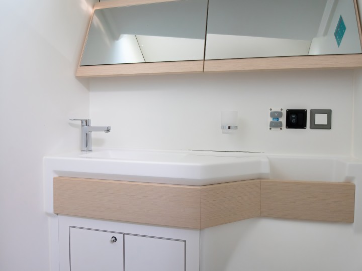 Hire Sailboat with or without skipper Bénéteau Castiglioncello