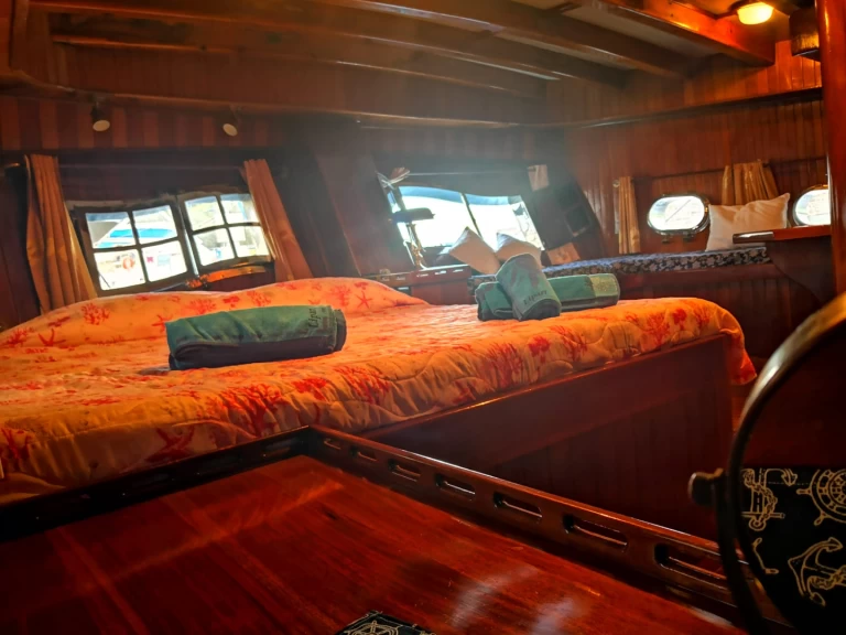 Hire Sailboat with or without skipper  Milazzo