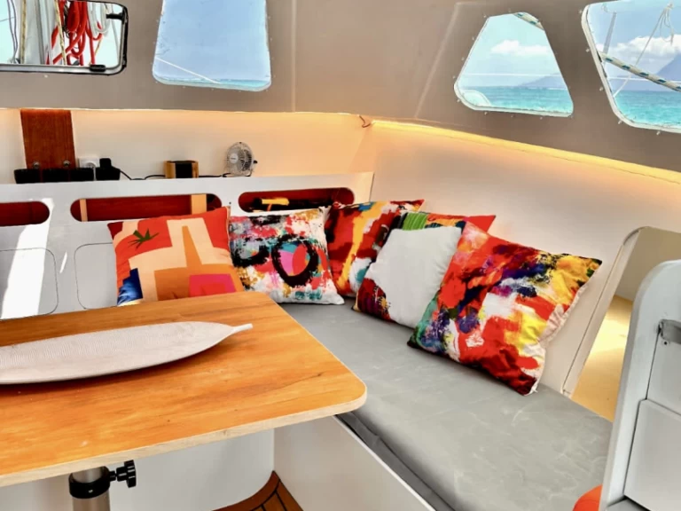 Yacht charter Punaauia - Fountaine Pajot Louisiane on SamBoat