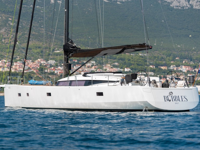 Hire a Cnb-Yachts CNB 76 Kaštela