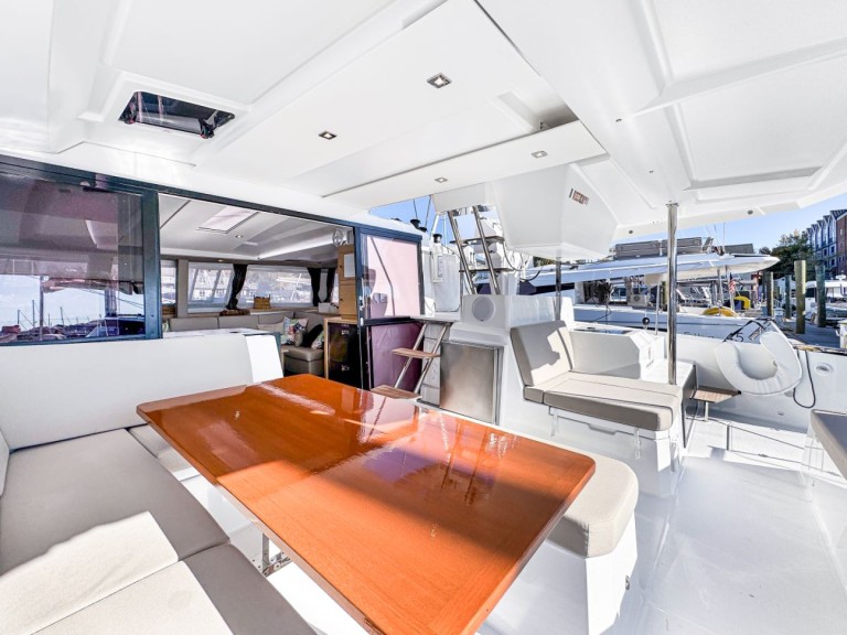 Hire a Fountaine Pajot Astrea 42 Annapolis