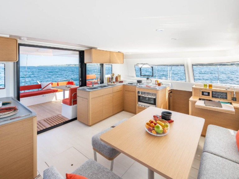 Yacht charter Toulon - Excess Excess 14 on SamBoat