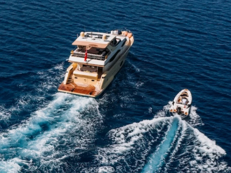 Luxury Yacht hire in Bodrum harbour - Special Motoryacht 2006