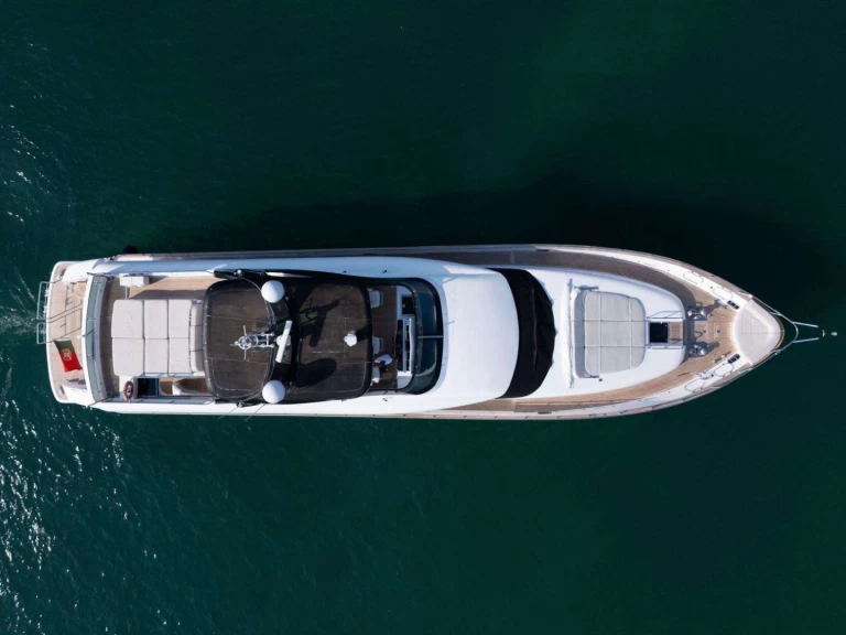 Luxury Yacht to hire Balestrate at the best price