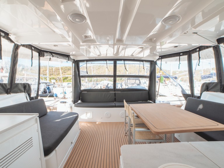 Hire Catamaran with or without skipper Lagoon Cugnana Verde