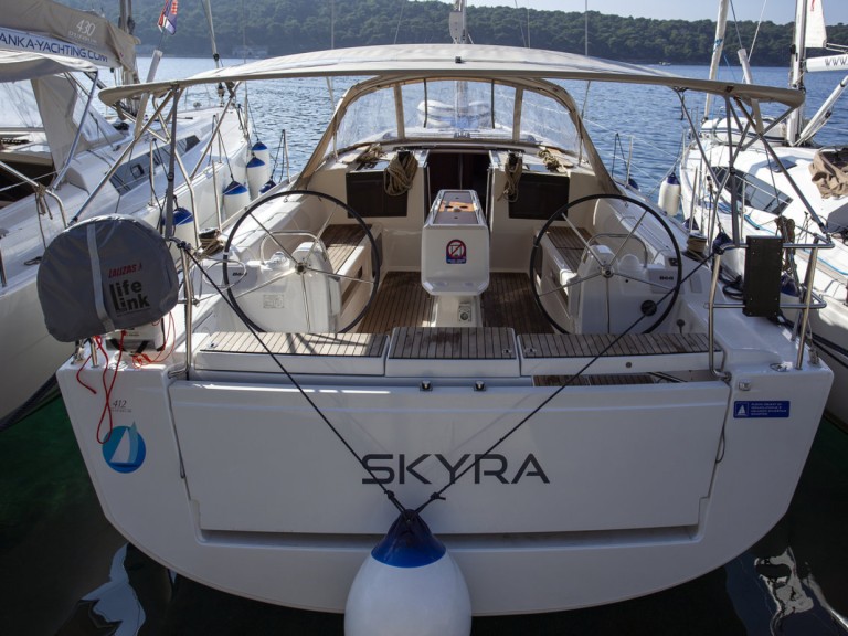 Hire Sailboat Dufour with a boat licence