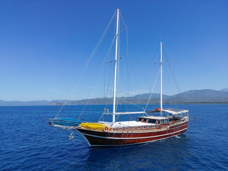 Sailboat to hire Fethiye at the best price