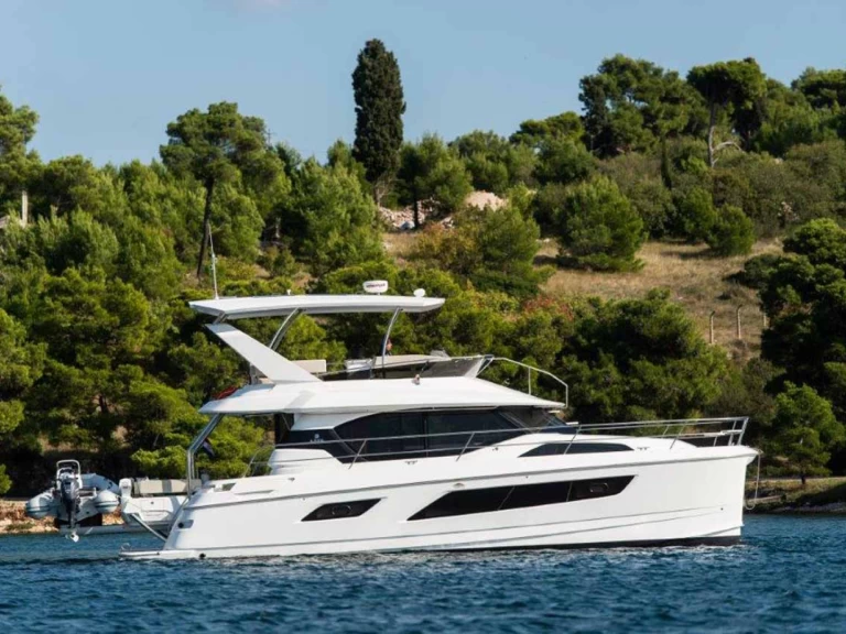 Yacht charter Šibenik - Aquila Aquila 44 on SamBoat