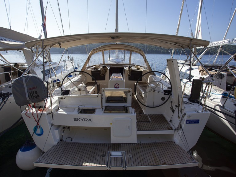 Yacht hire Pula cheap Dufour 412 Grand Large
