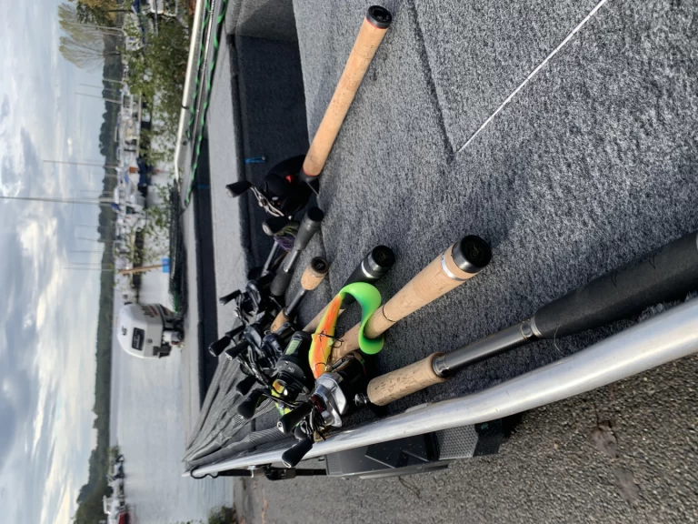 Charter a La Maltiere Coque alu 4m in Lacanau on Samboat