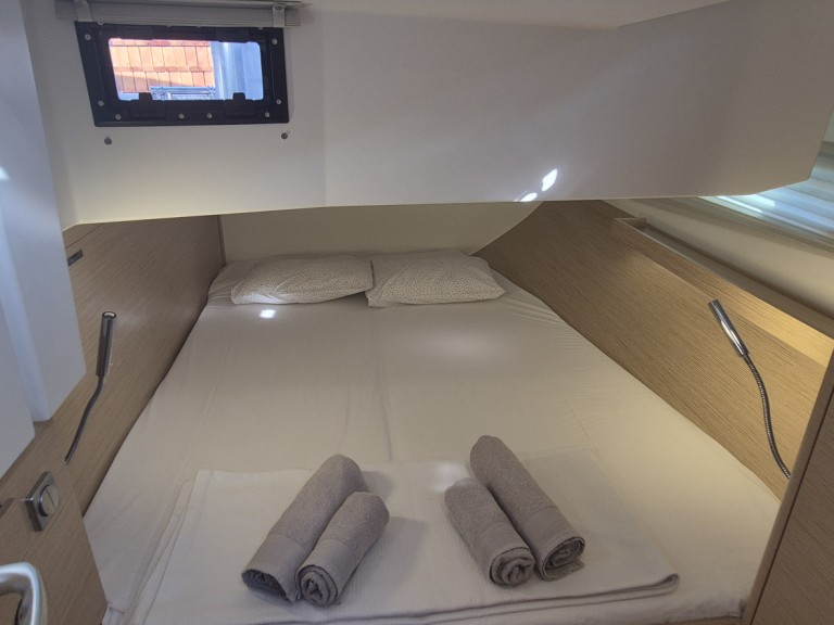 Yacht hire Fethiye cheap Hanse 410