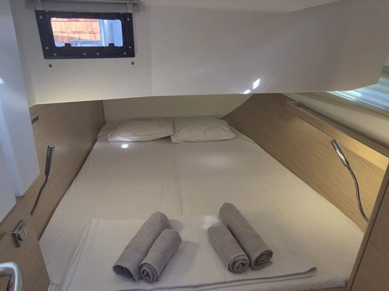 Yacht hire Fethiye cheap Hanse 410